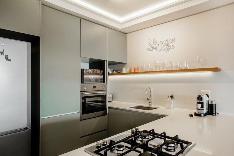 To Let 2 Bedroom Property for Rent in Dolphin Beach Western Cape